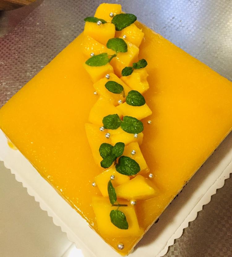 芒果慕斯蛋糕