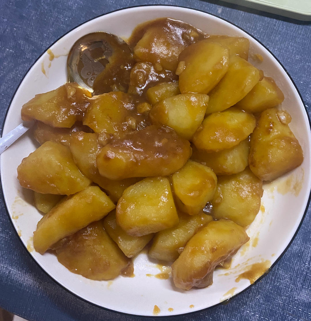 🔥巨下饭，软糯入味！比肉还好吃的红烧土豆