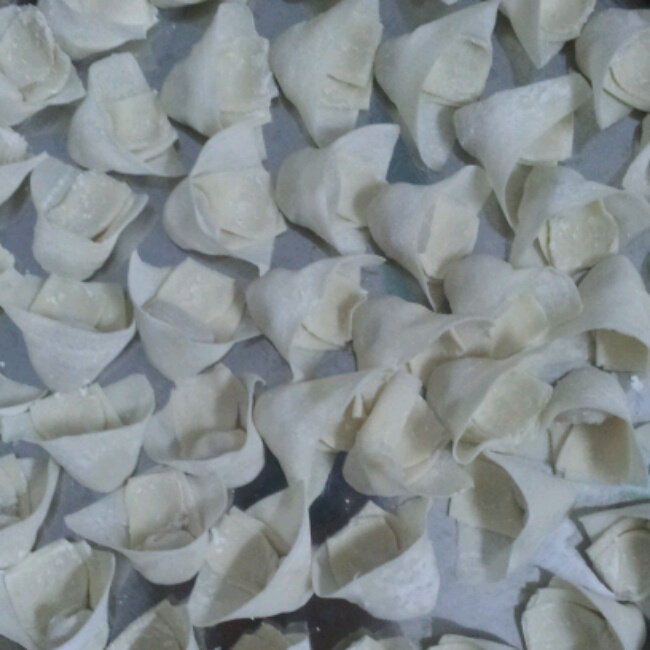 上海菜肉馄饨
