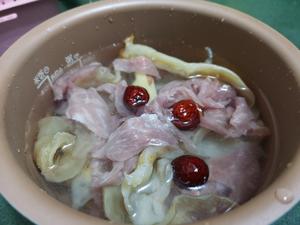 姬松茸花胶炖瘦肉的做法 步骤5
