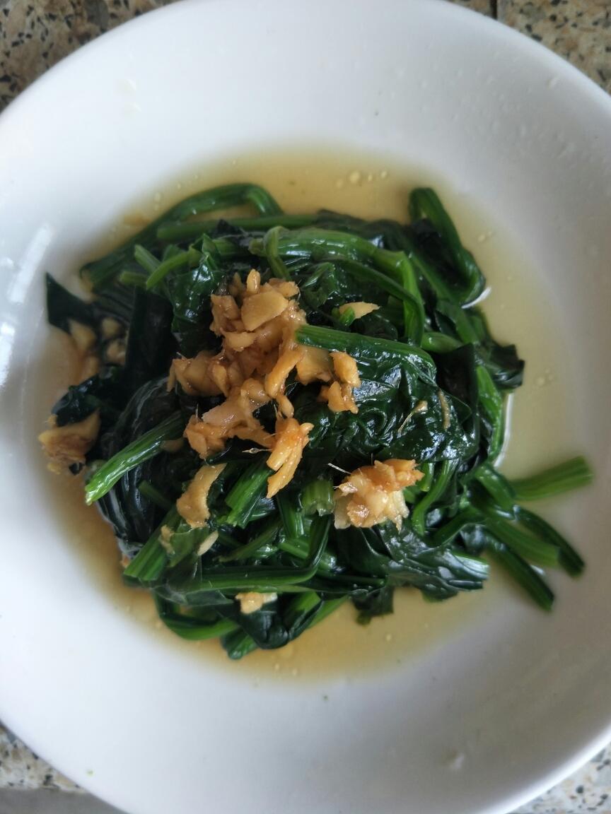 姜汁菠菜的做法