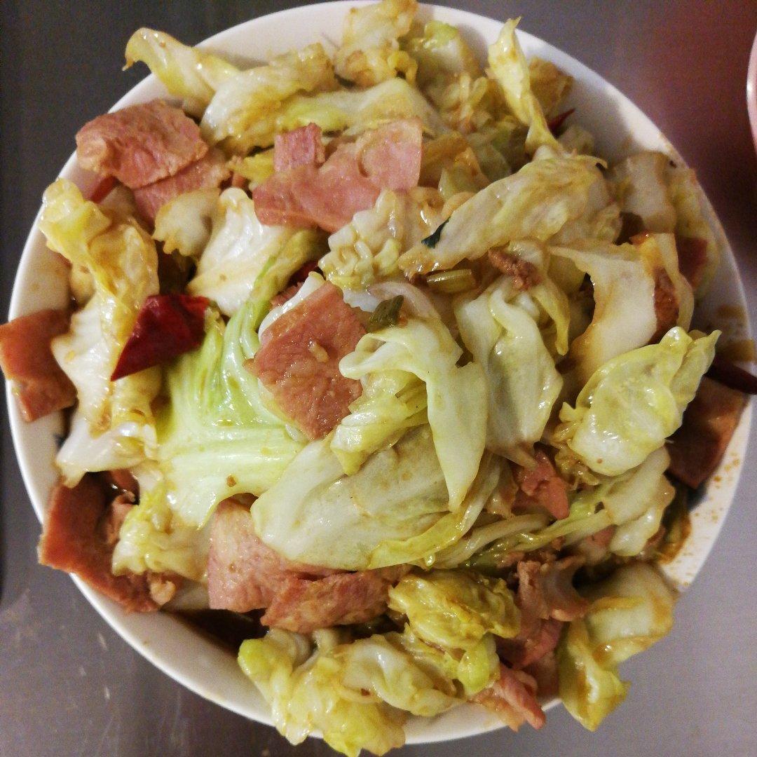 阿婆手撕包菜