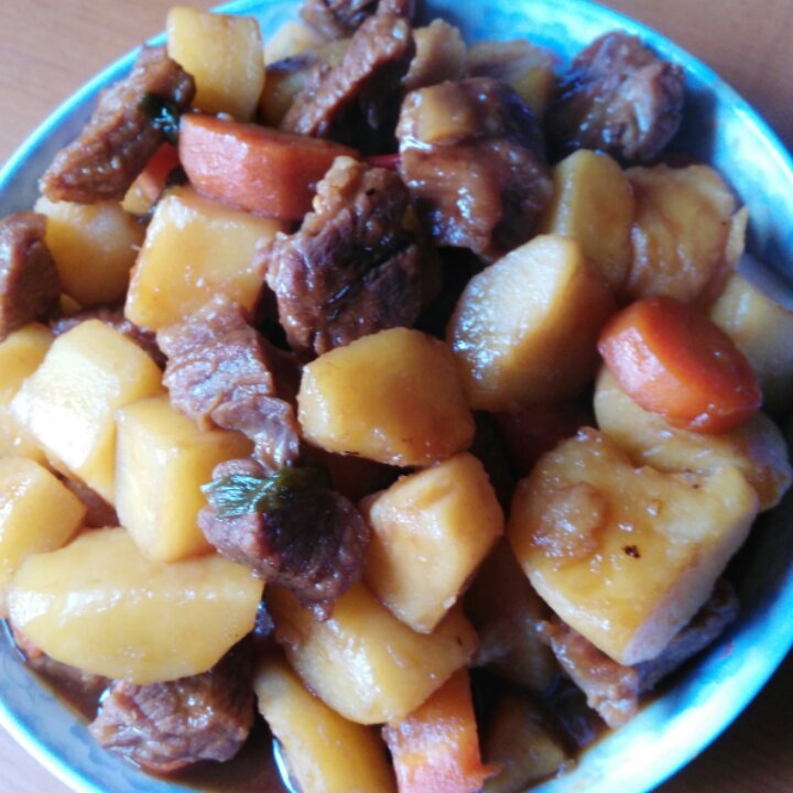 土豆烧牛肉