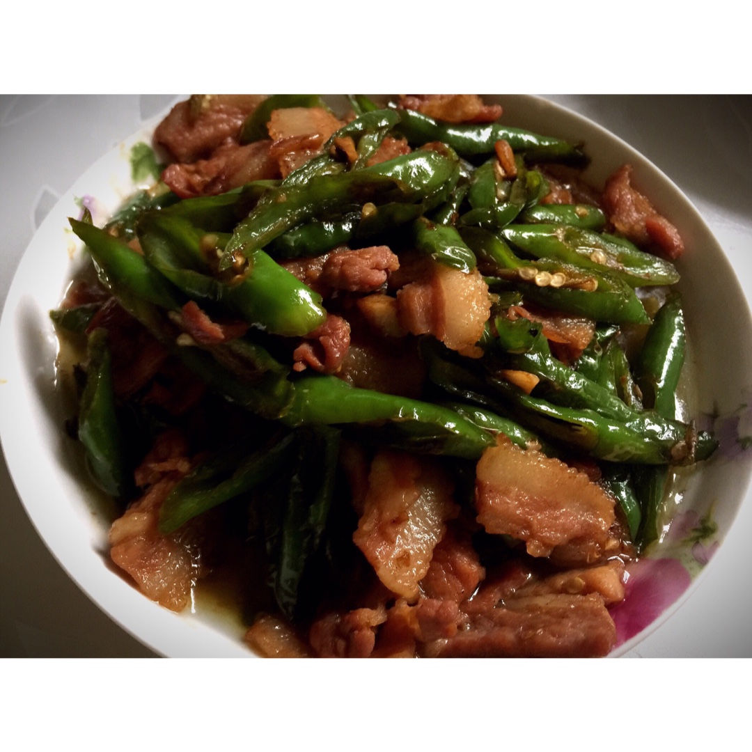 农家小炒肉【记忆中勾魂的油汤】