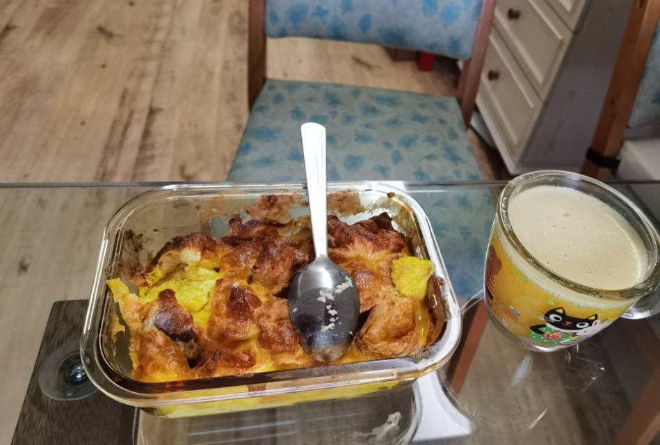 快手早餐面包布丁 | 消耗剩余吐司及淡奶油的好方法