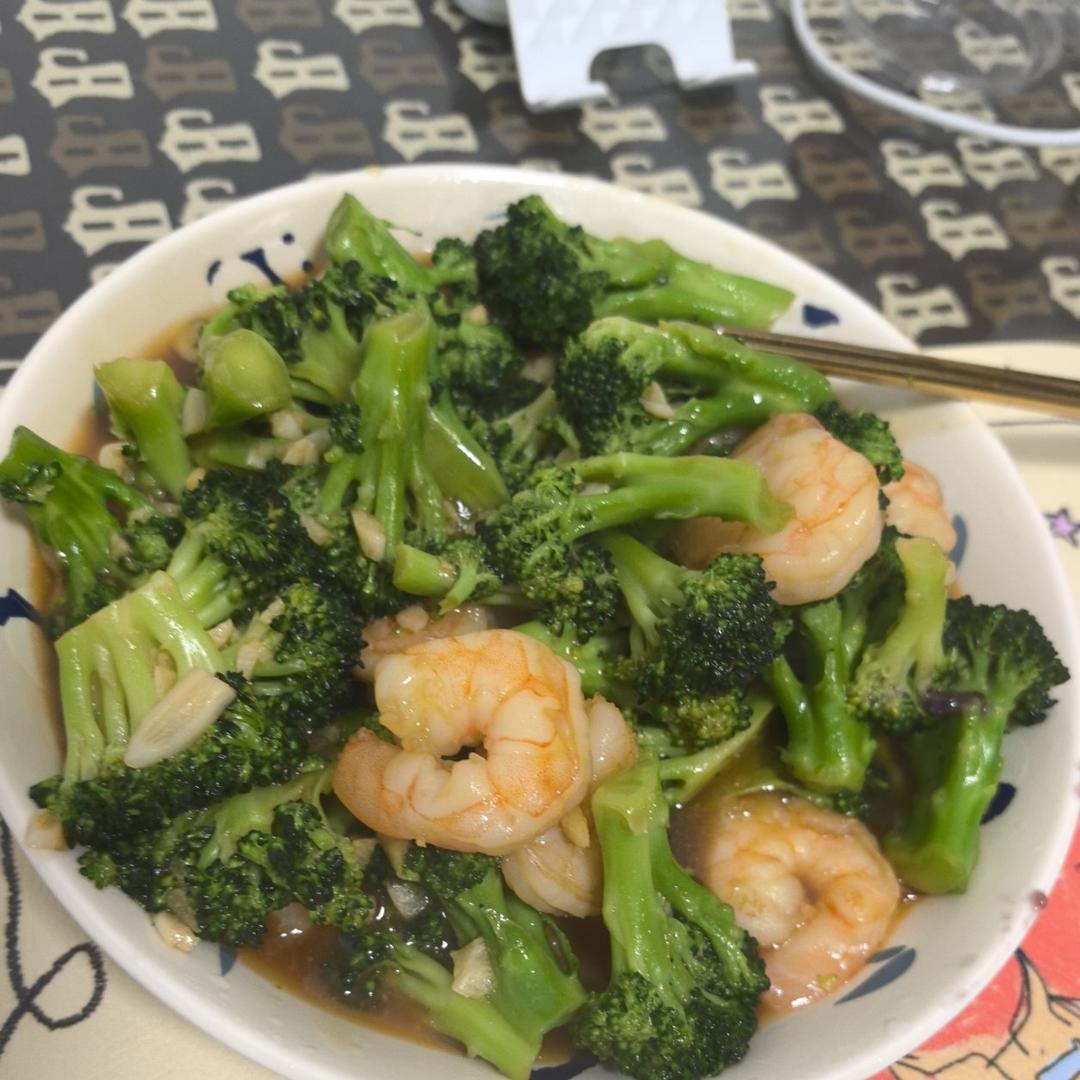 减肥去脂的西兰花炒虾仁