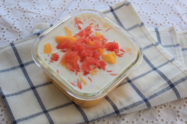 不输甜品店的杨枝甘露