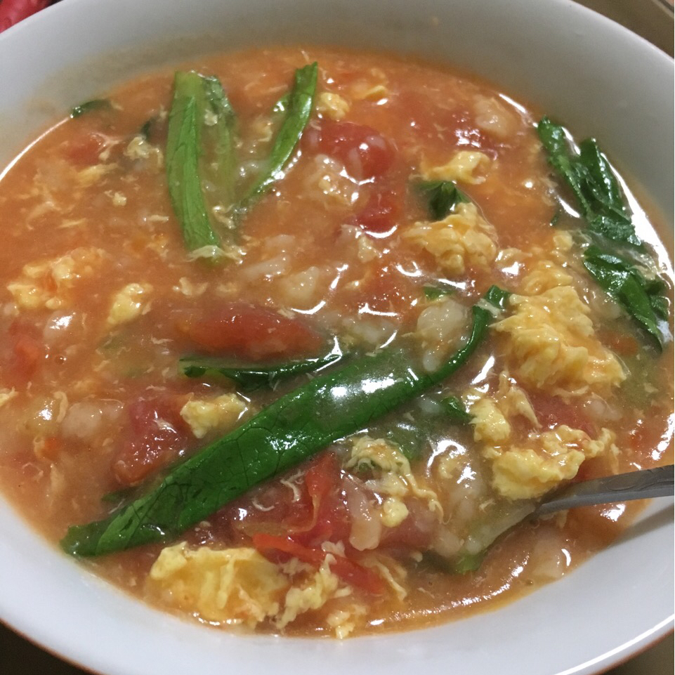 西红柿鸡蛋疙瘩汤