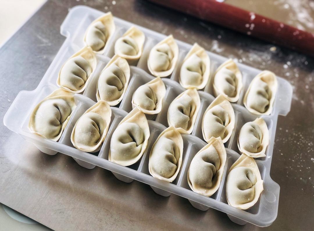 青荠菜馄饨