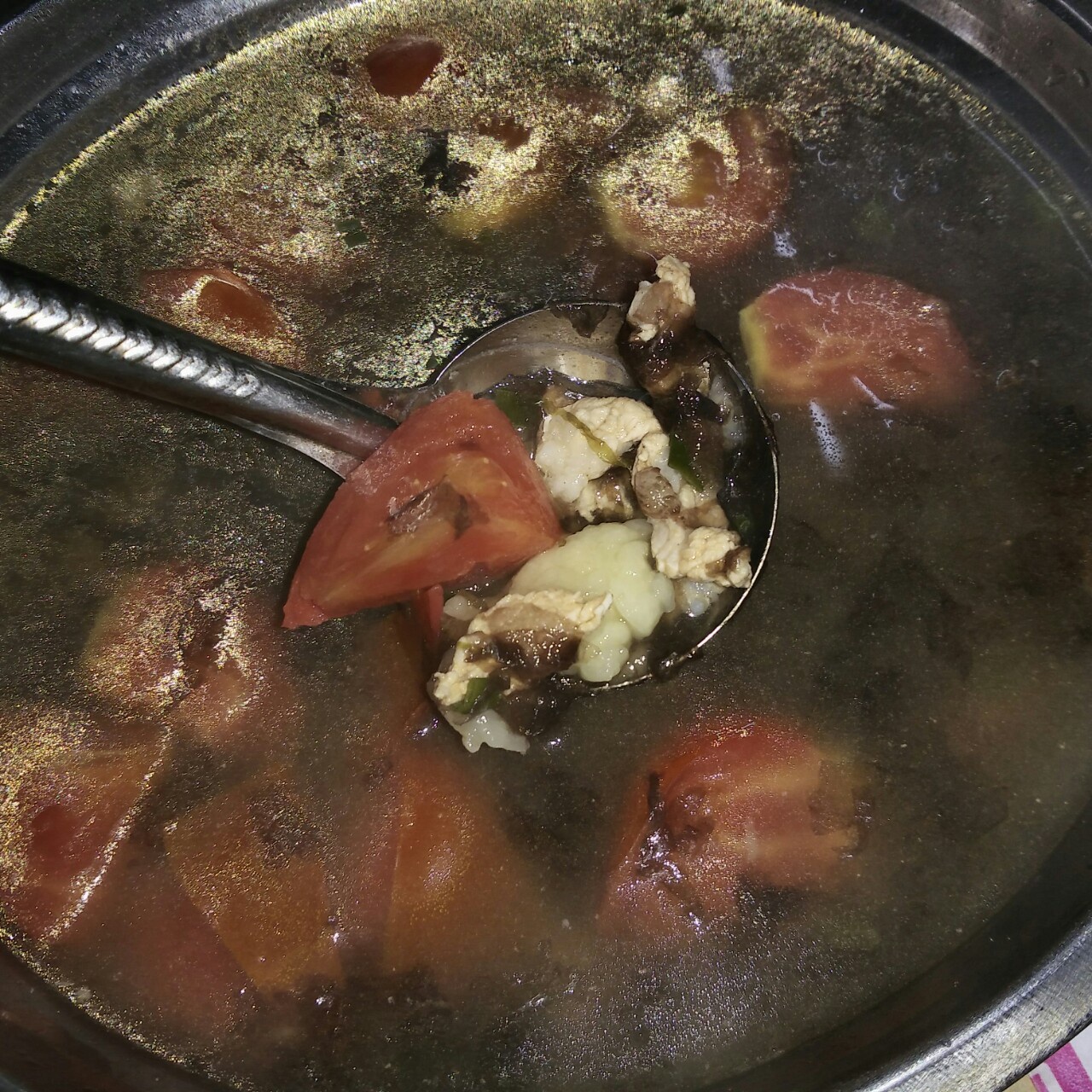 西红柿鸡蛋疙瘩汤