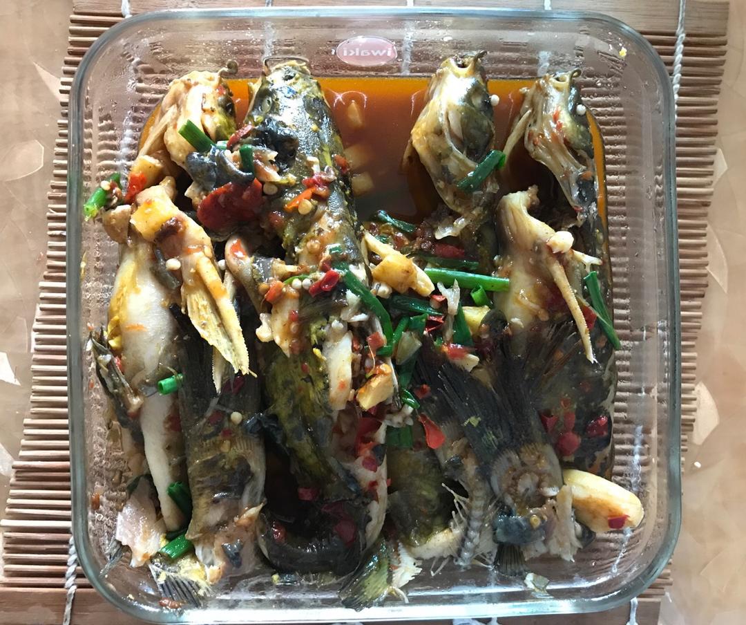 酱焖黄骨鱼