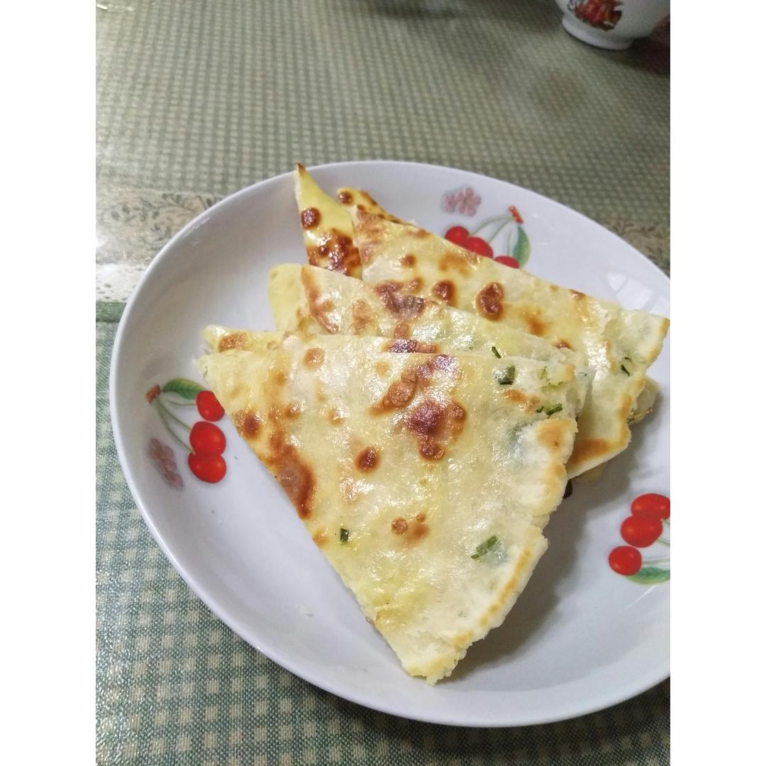 鸡蛋葱油饼                  （更新饼坯保存方法）
