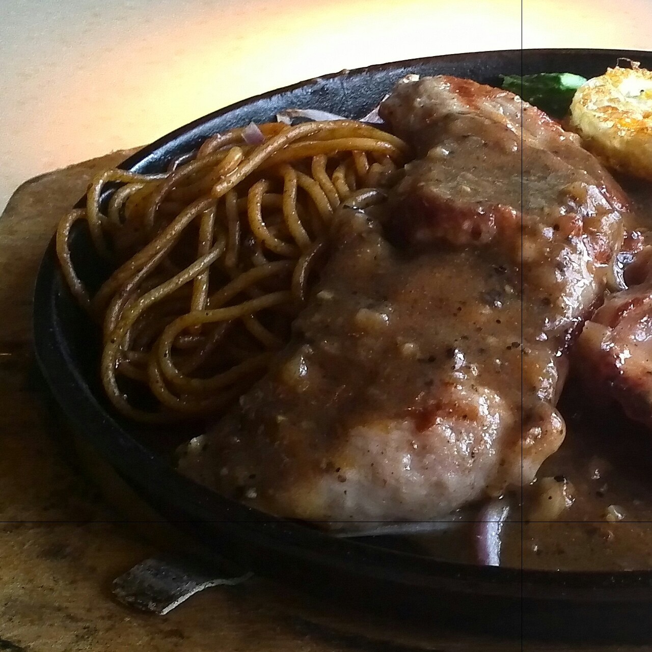 黑椒牛肉炒意大利面