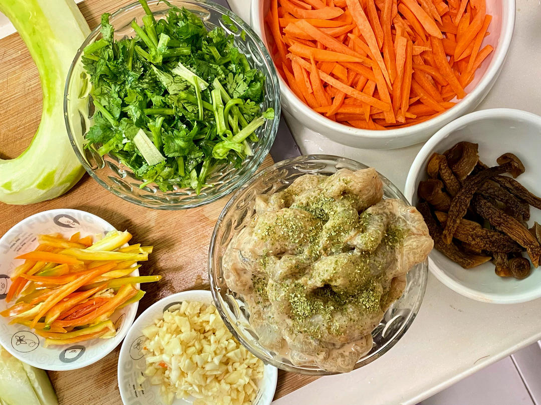 蒜蓉姜末香爆虾！