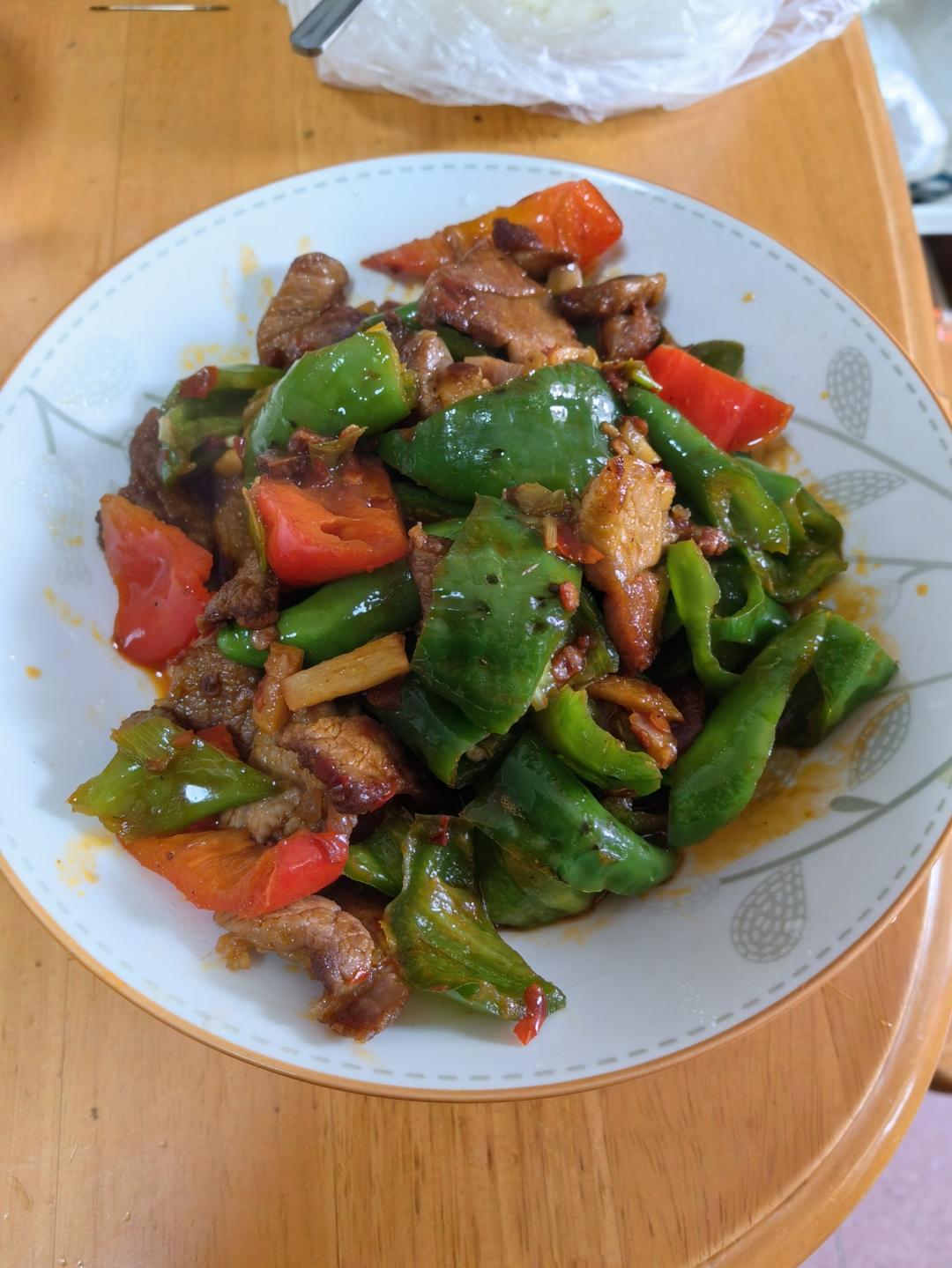 青椒炒肉丝