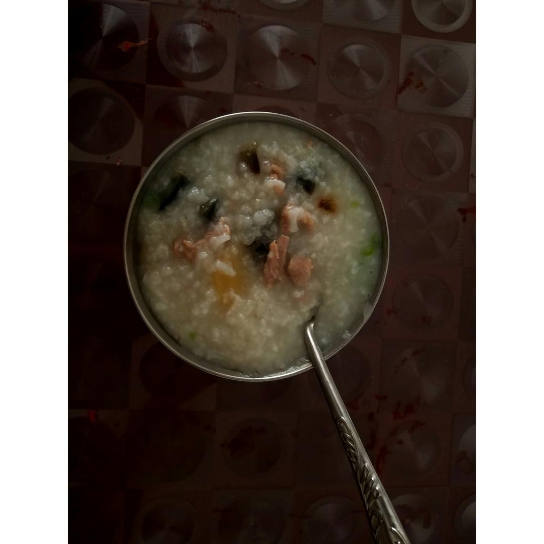 十五分钟快手之香滑皮蛋瘦肉粥(附五分钟电饭煲电压力锅更快捷方法)