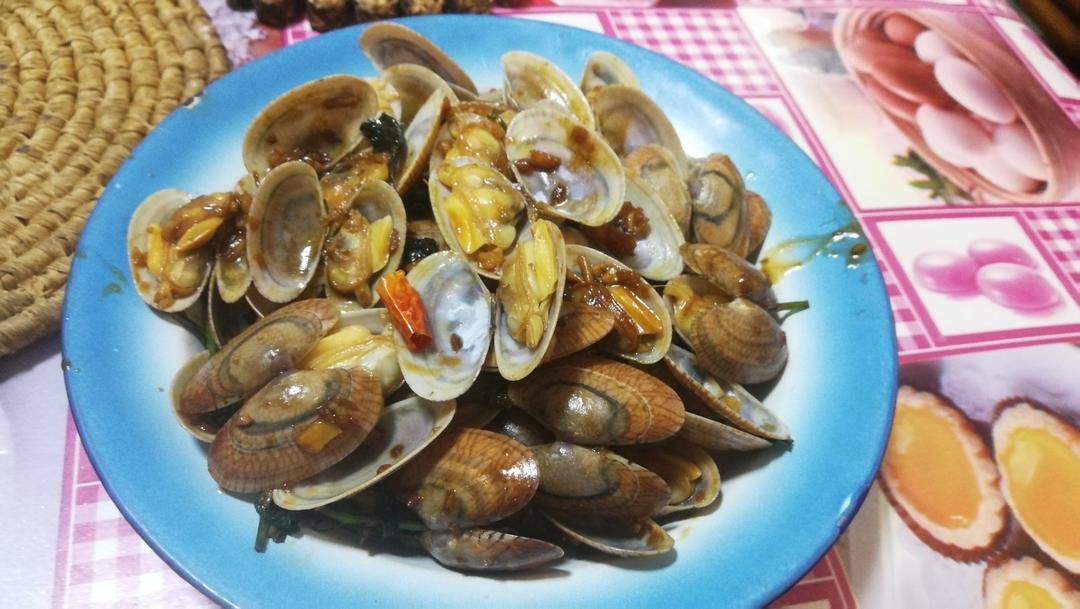 爆炒花甲（保留鲜味，不焯水的做法）