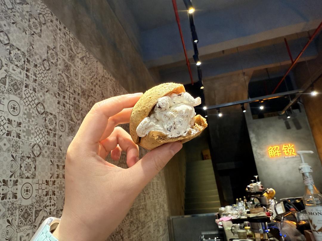 玫瑰咖啡麻薯泡芙的做法