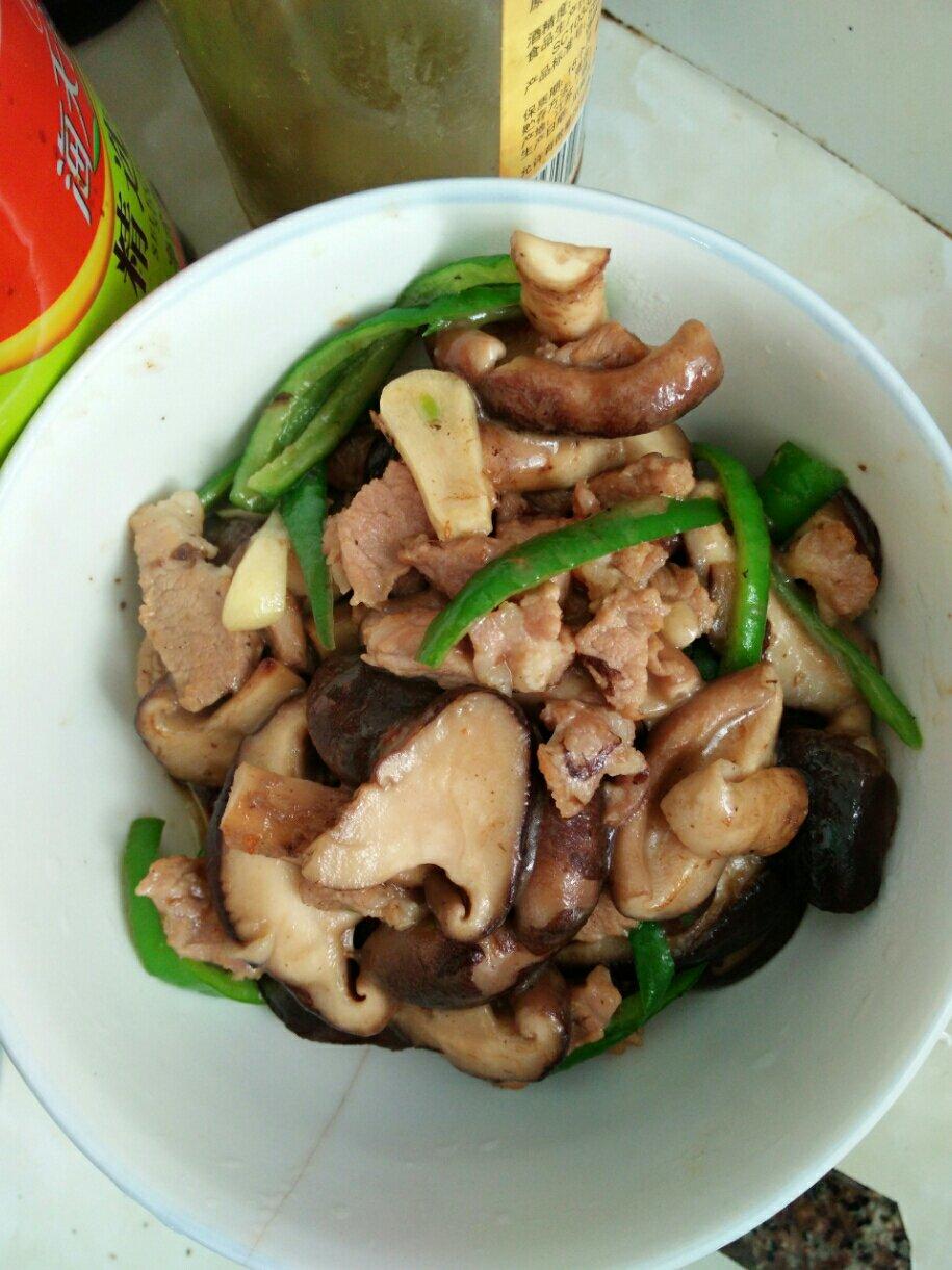 家常香菇炒肉