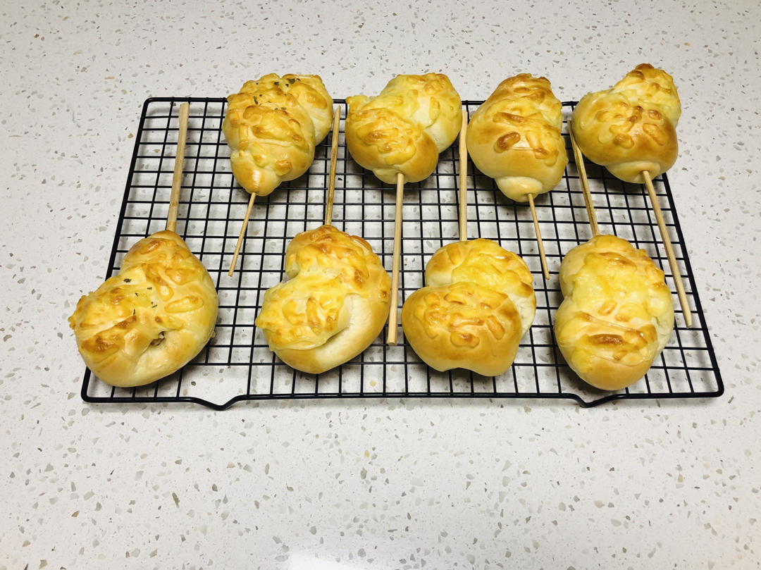 烤起来吧，鸡腿面包~