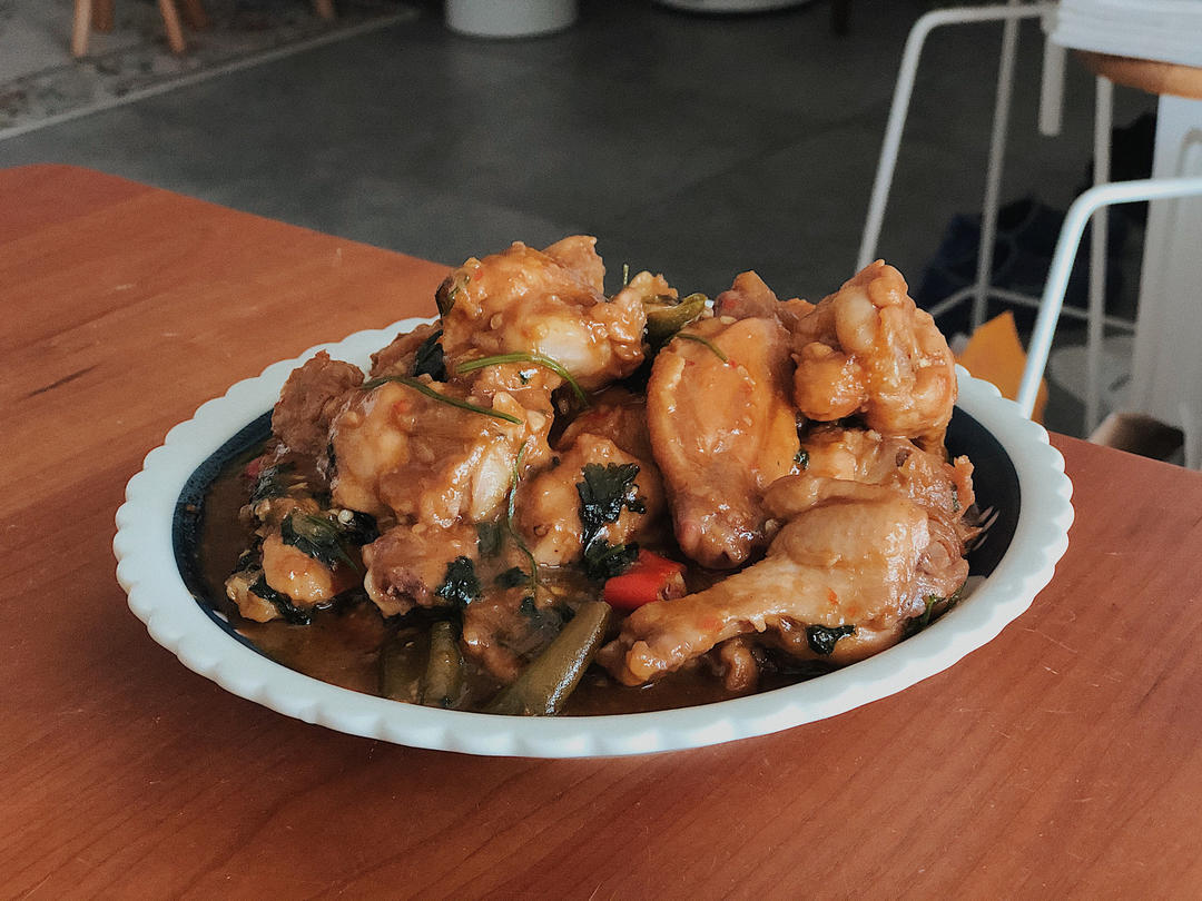 复刻火烧云油焖鸡：史上最简单的下饭神器