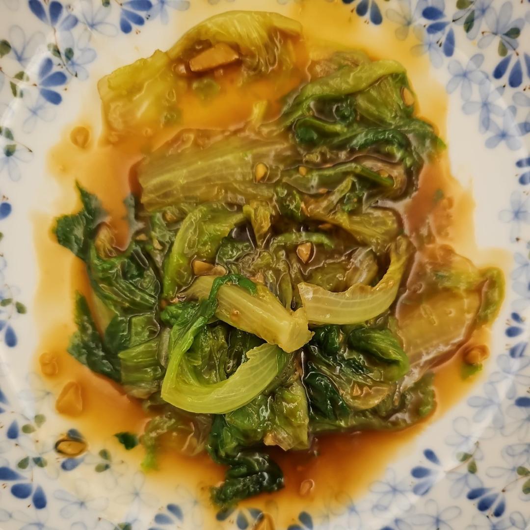 蒜蓉蚝油生菜，清脆爽口，色香味俱全