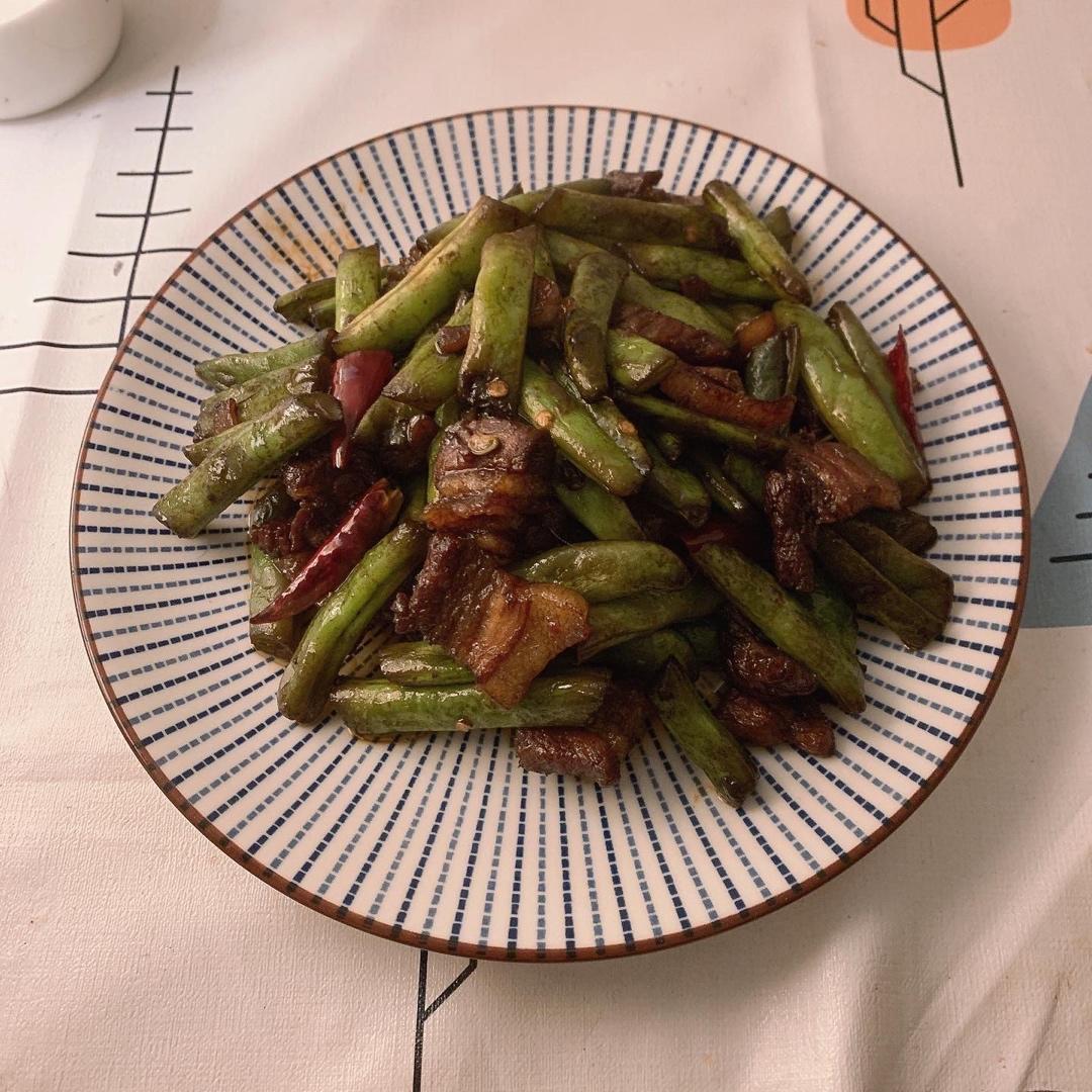 五花肉炒四季豆