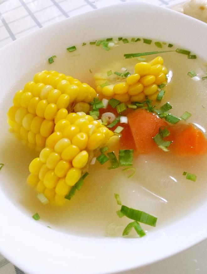 玉米棒骨汤的做法