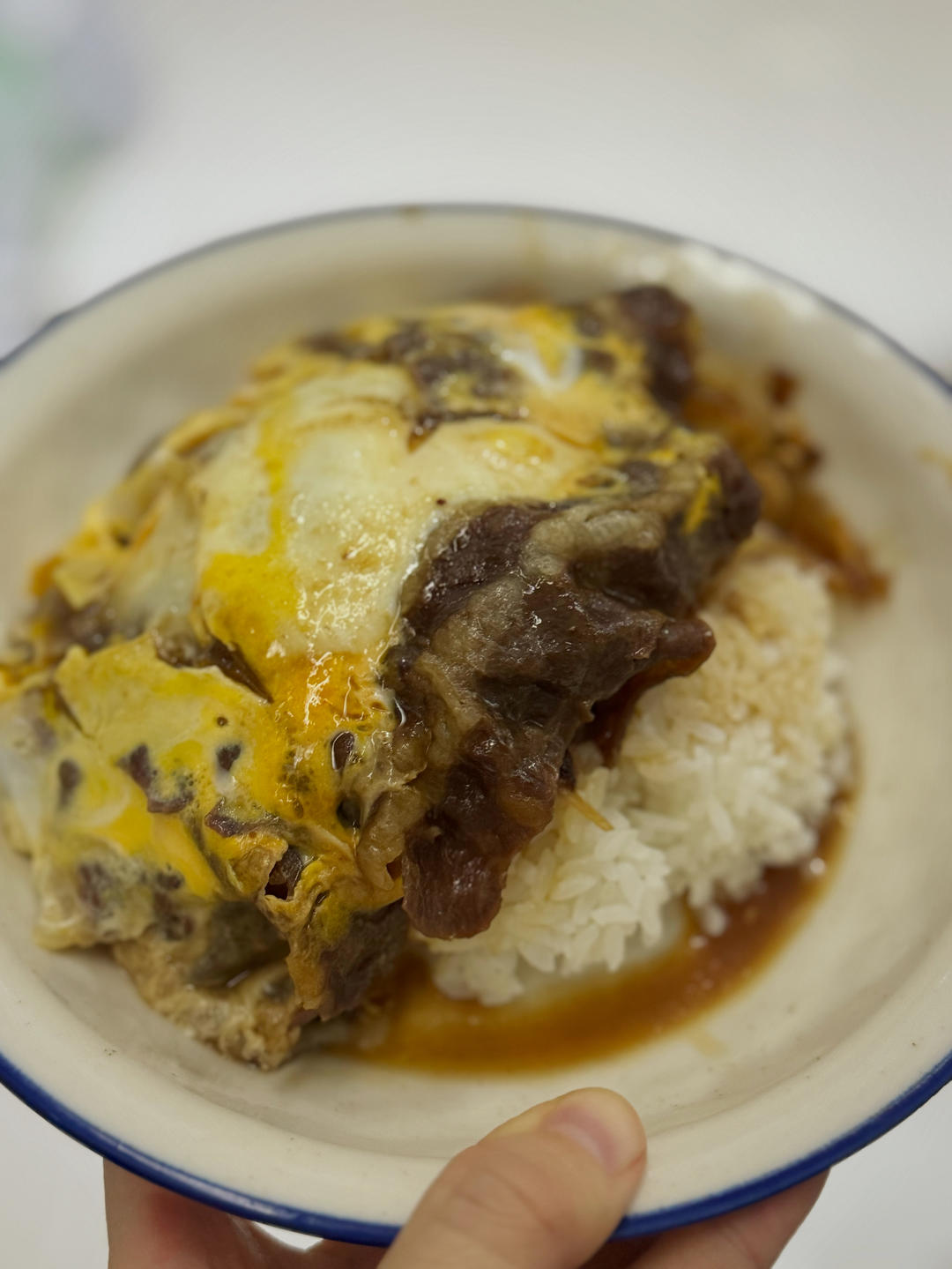 日式肥牛盖饭（牛丼）——巨好吃的超级简易懒人版