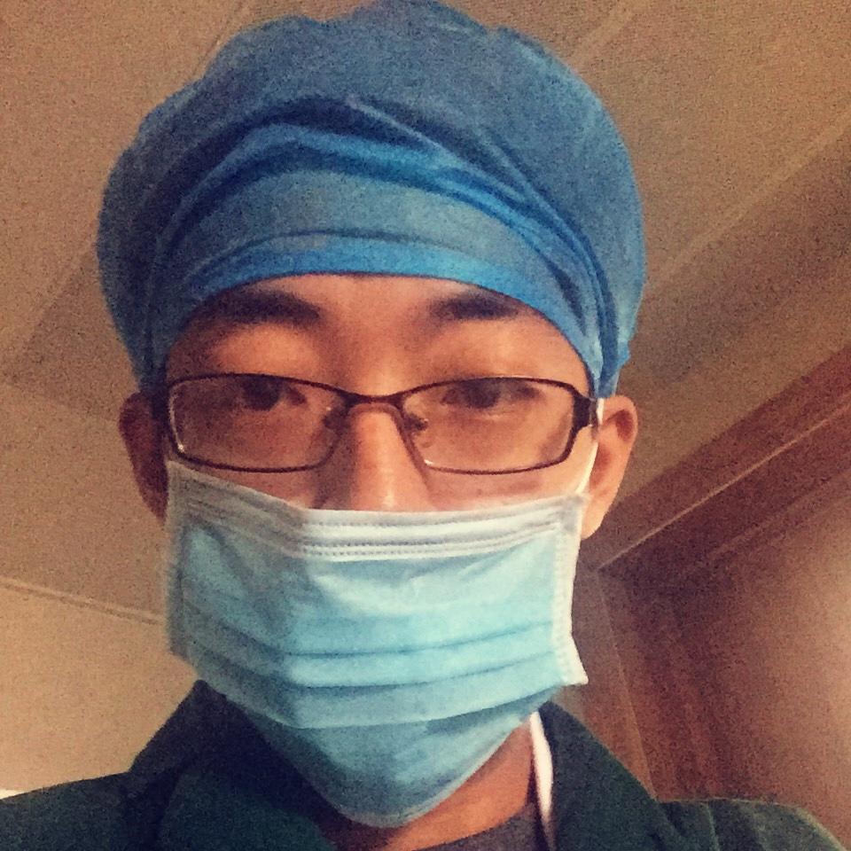 我就是传说中的曾凡昌