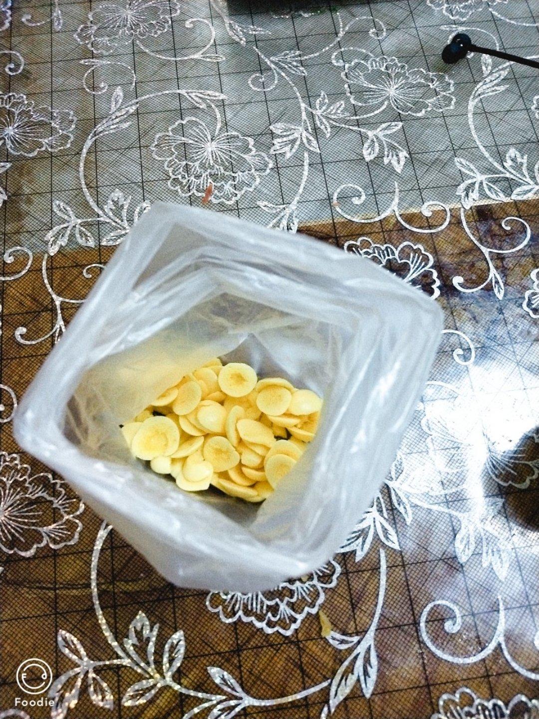 入口即化的无添加蛋黄溶豆