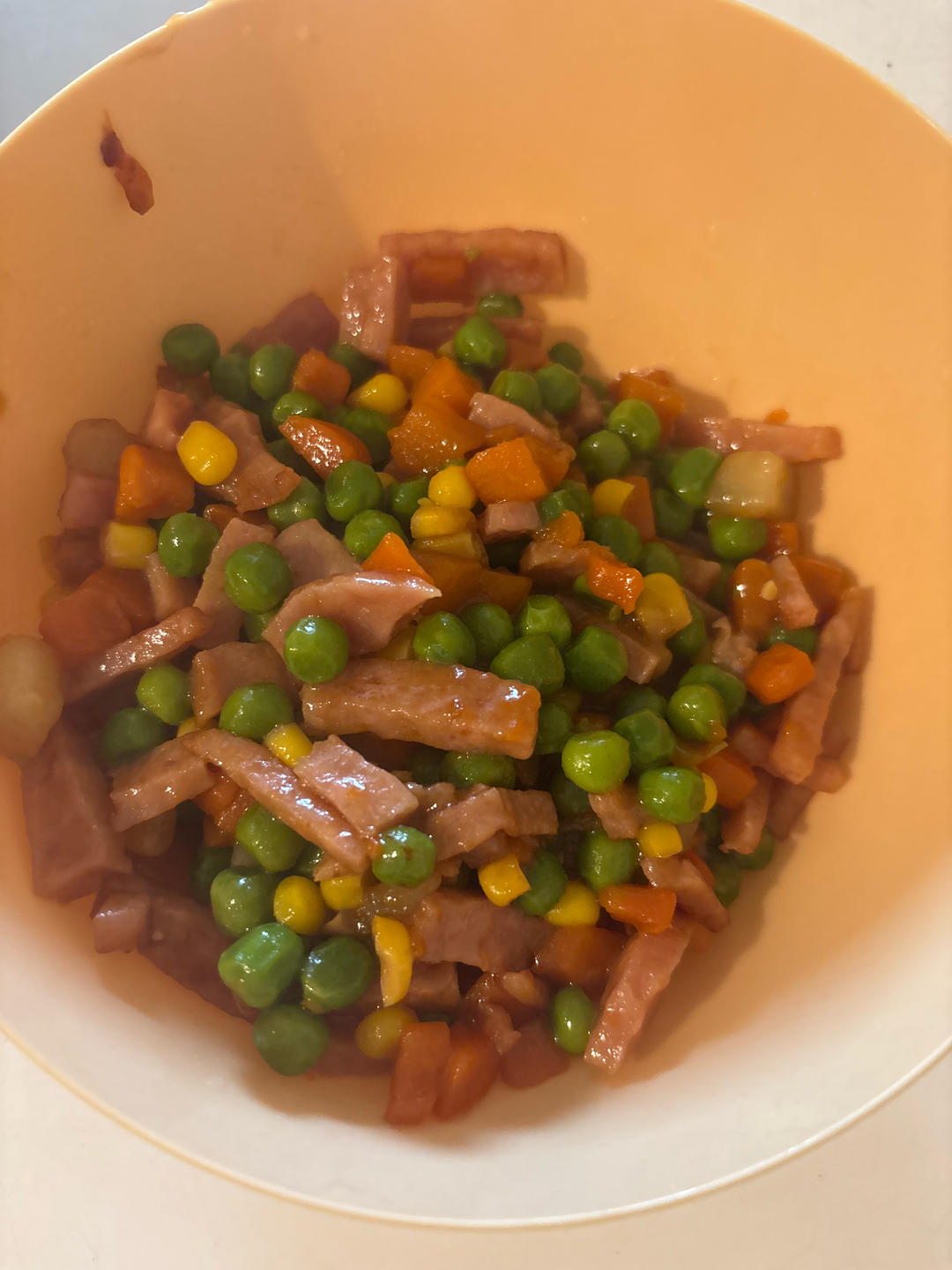 炒四丁（肉丁、豌豆、胡萝卜丁、玉米粒）