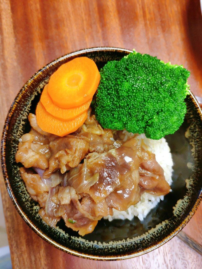 吉野家牛肉饭（牛丼）