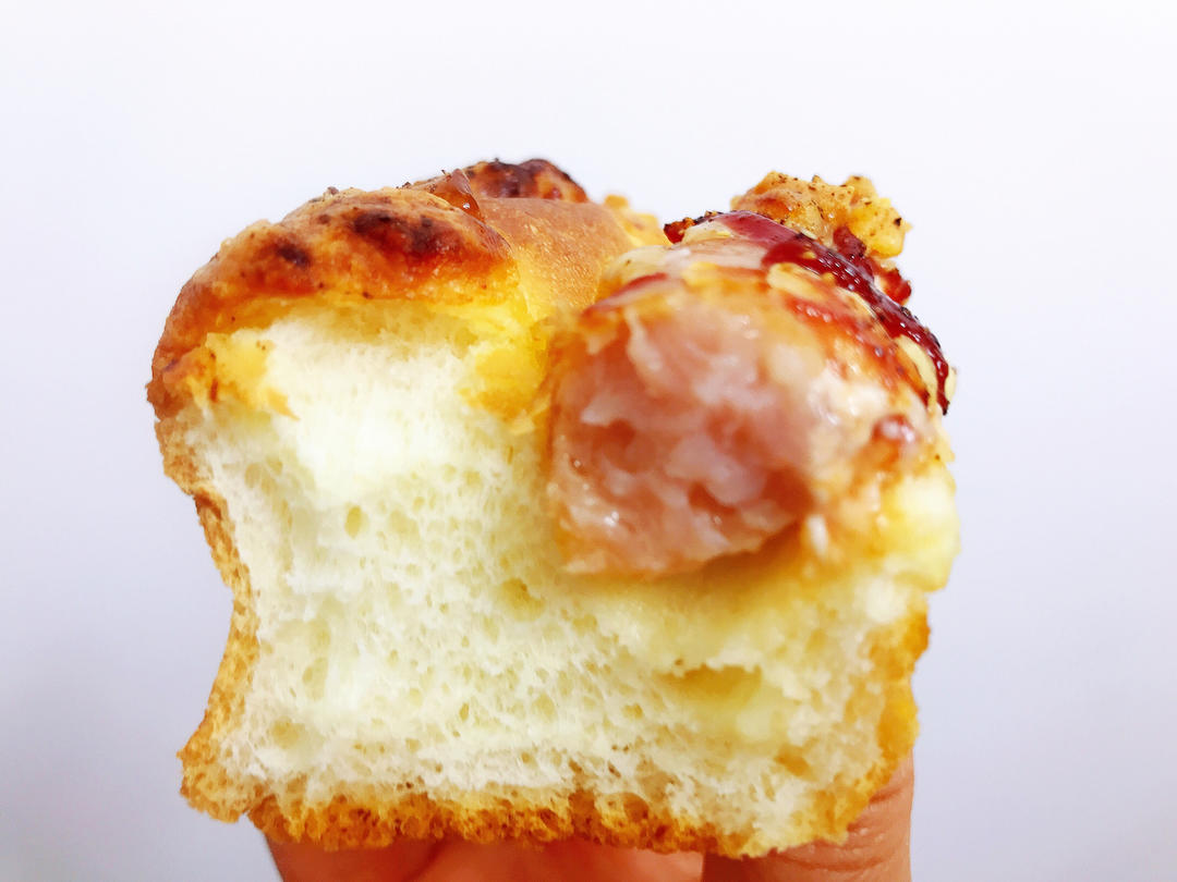 软fufu的经典肉松肠仔包