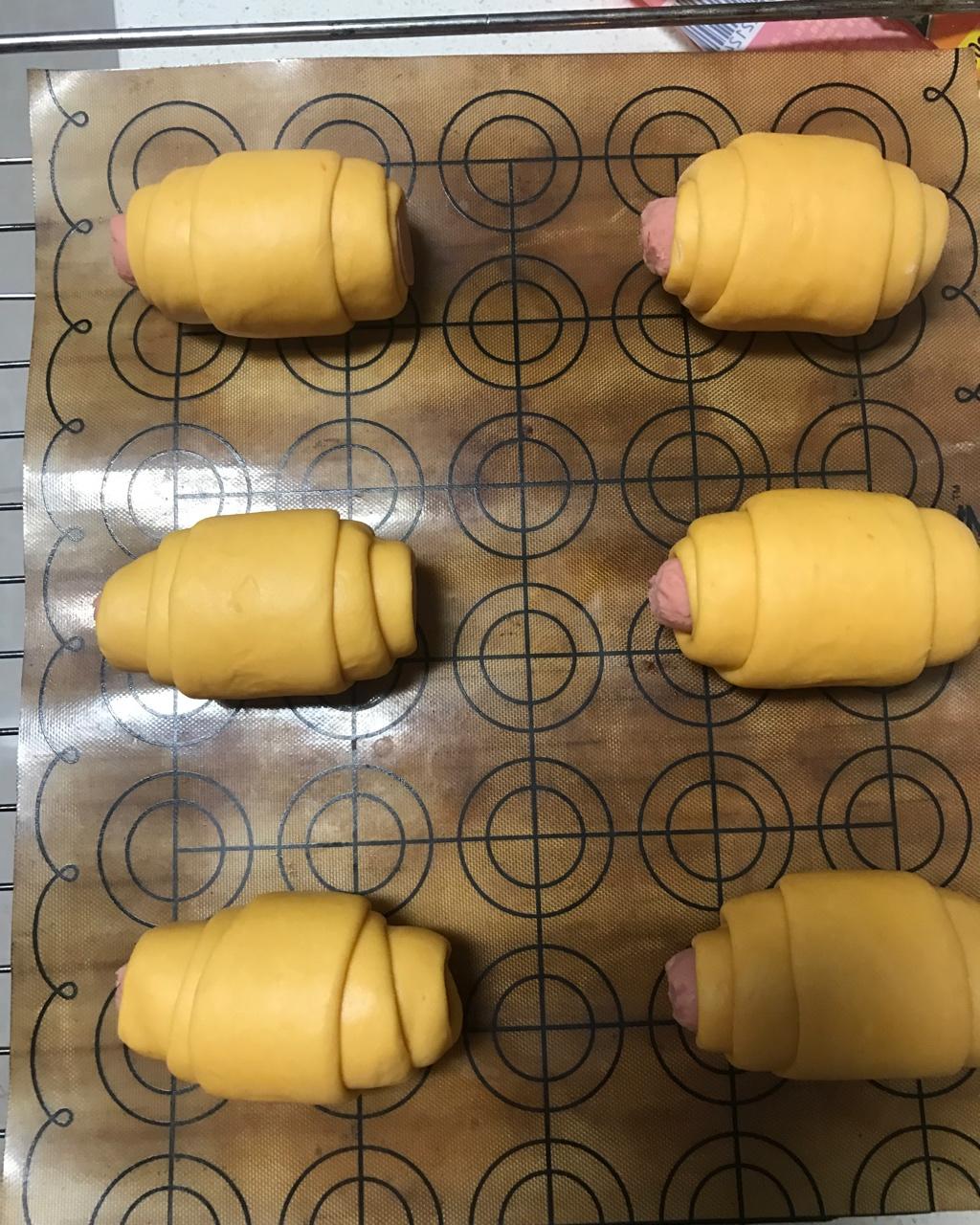 黄油面包卷