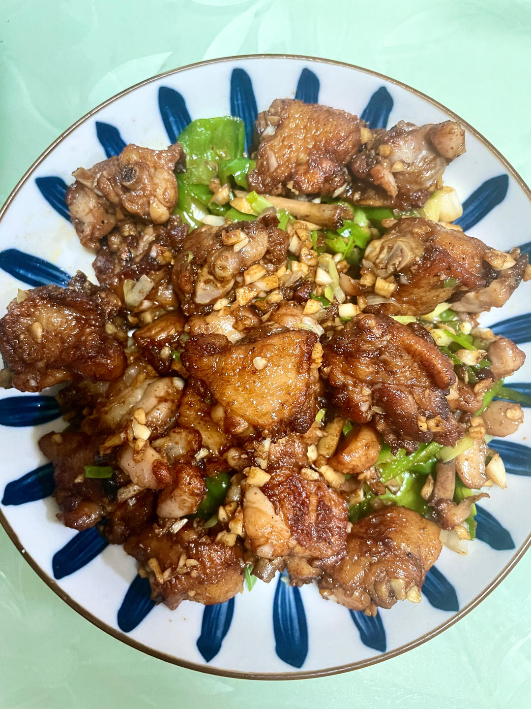 蒜香鸡翅｜孩子们的最爱