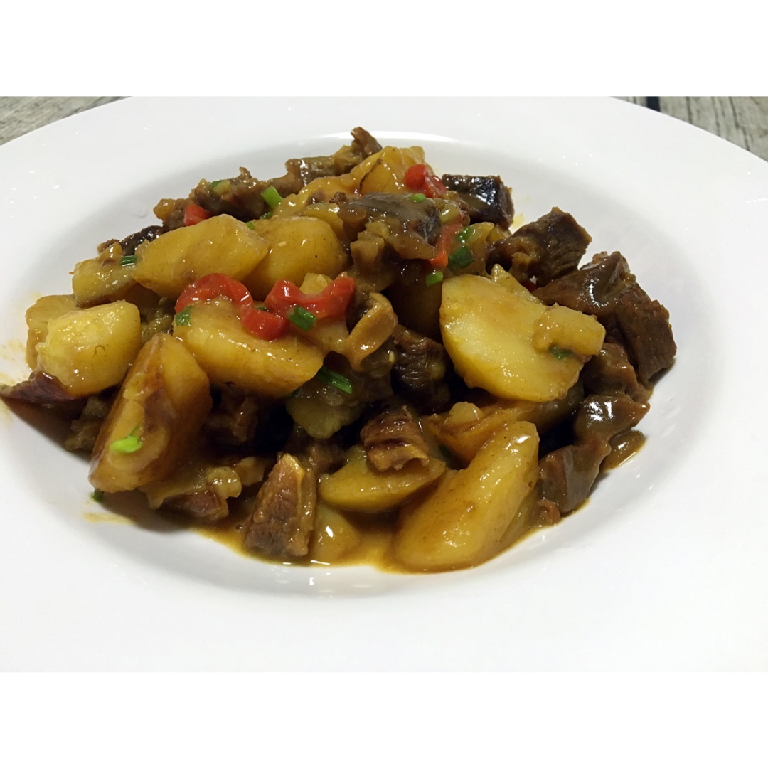 咖喱牛腩土豆