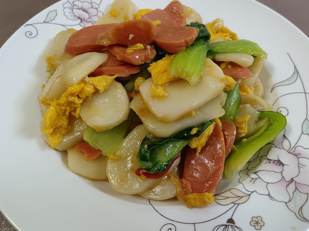 2606q1vd做的秒杀路边摊60好吃到舔盘的老干妈炒年糕