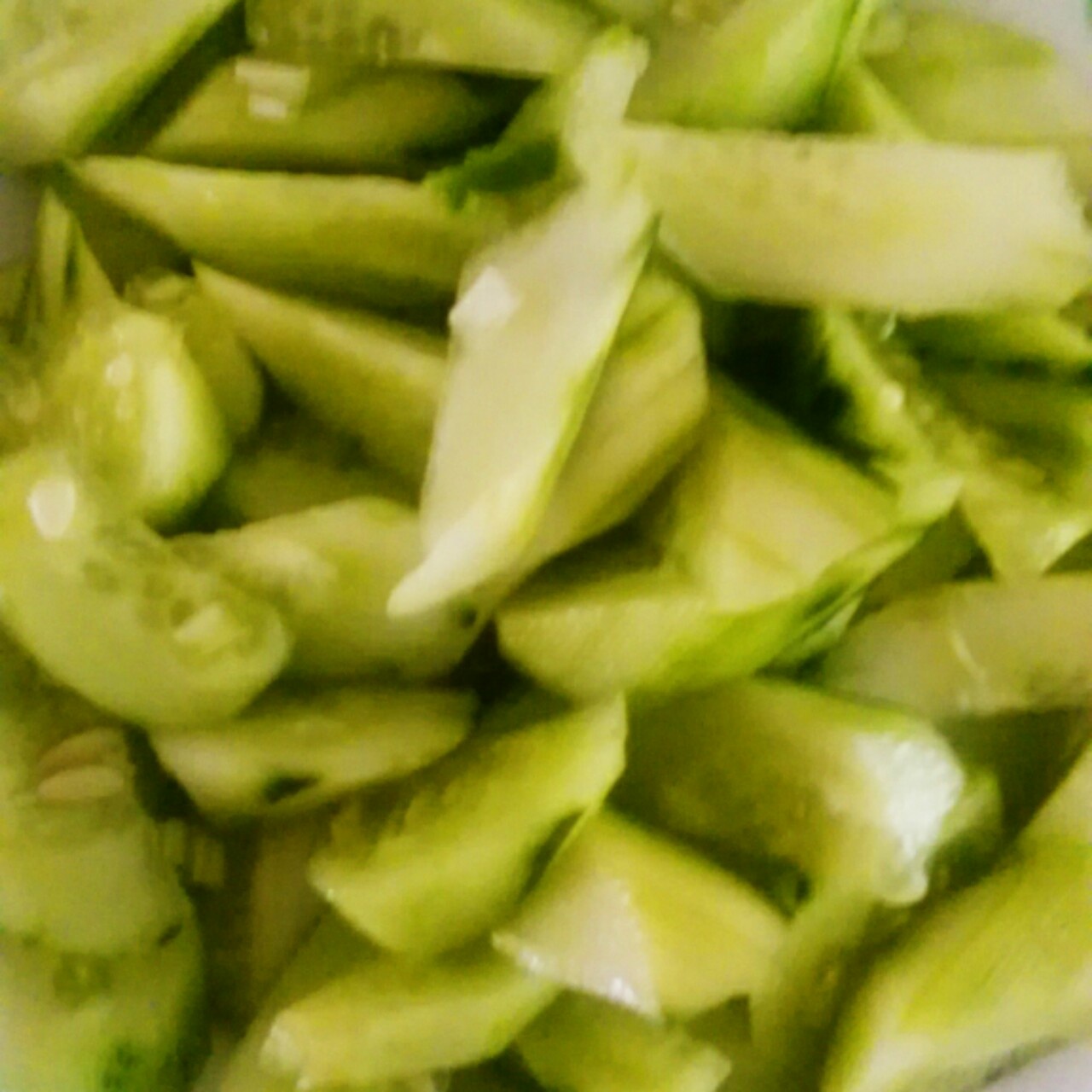 凉拌黄瓜