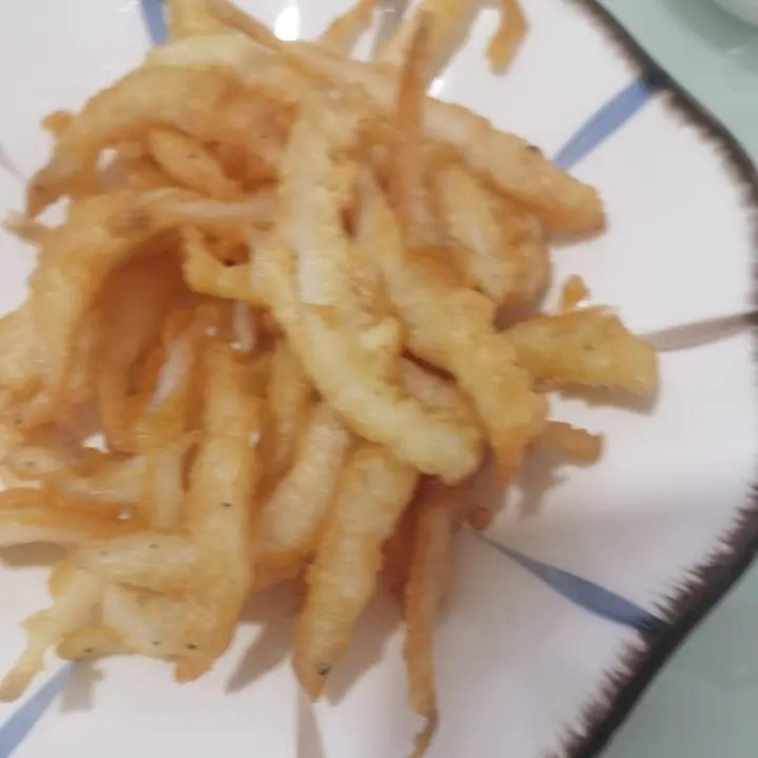 酥炸银鱼