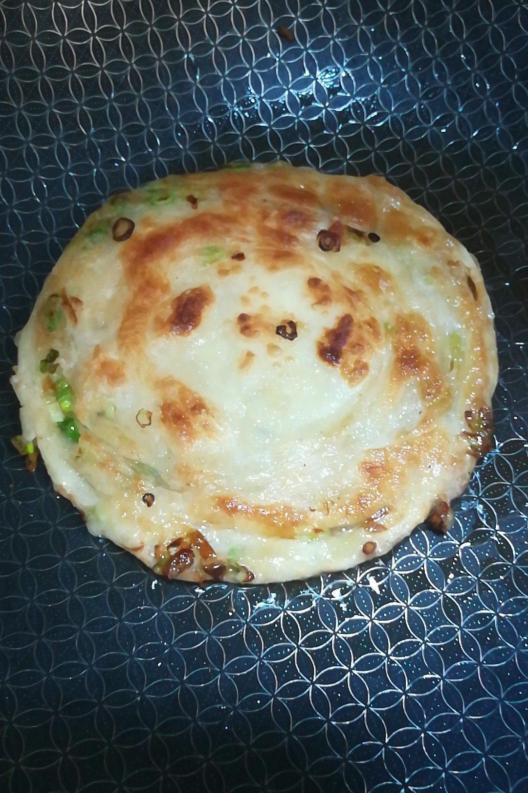 葱香盘龙肉饼
