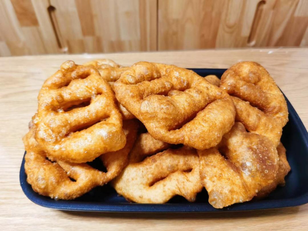 炸油饼、糖油饼