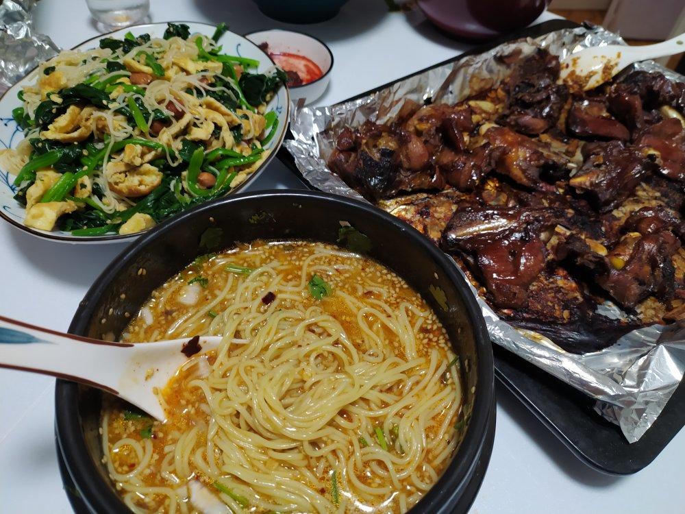 重庆小面超简单版本～好吃到丧心病狂