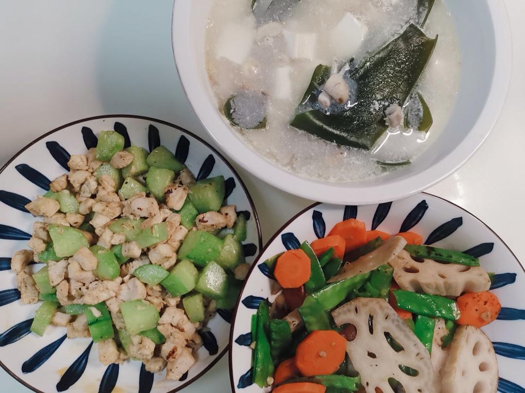 三色小素炒（夏天的清爽）