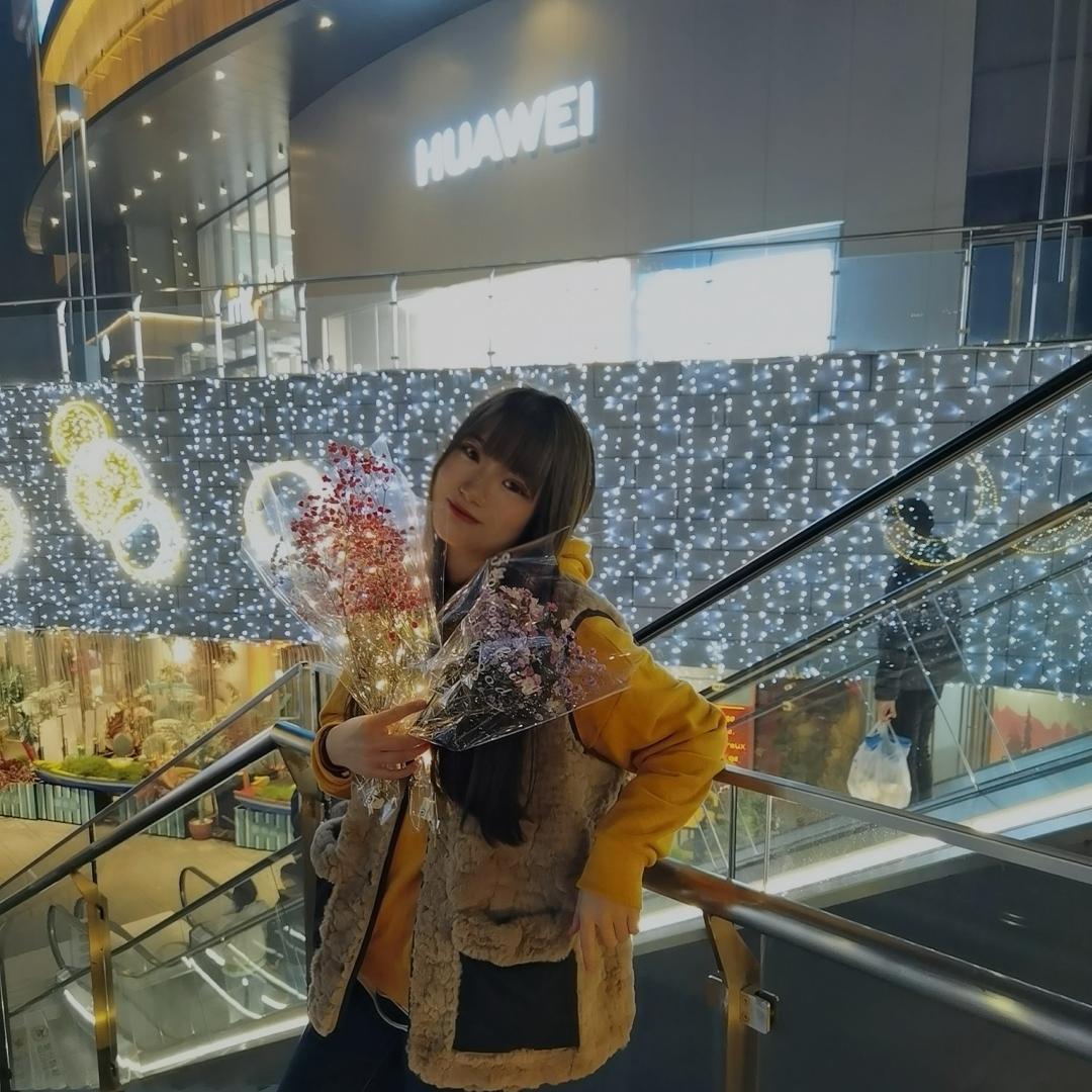Queen伊伊