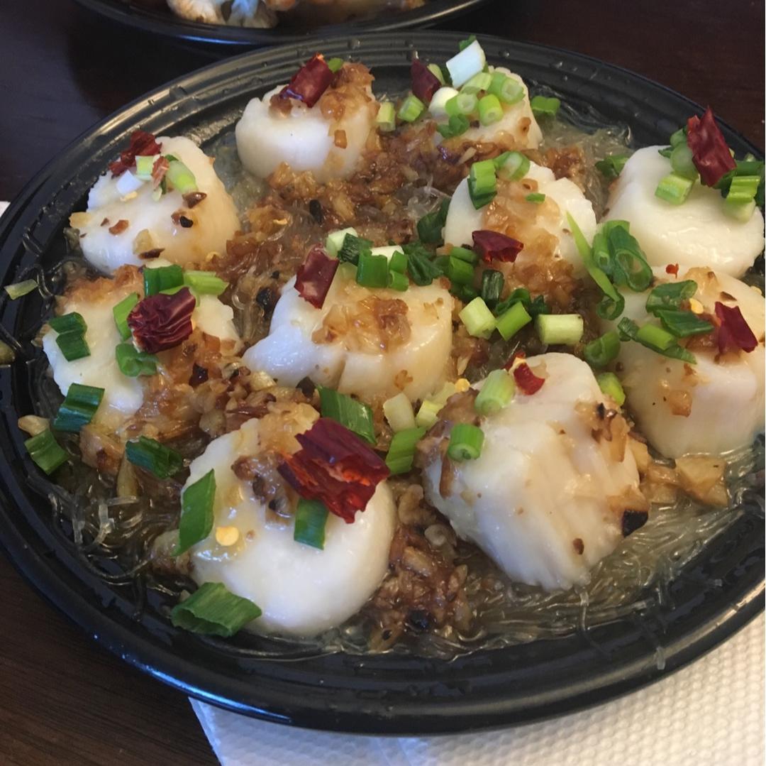 蒜蓉粉丝蒸扇贝