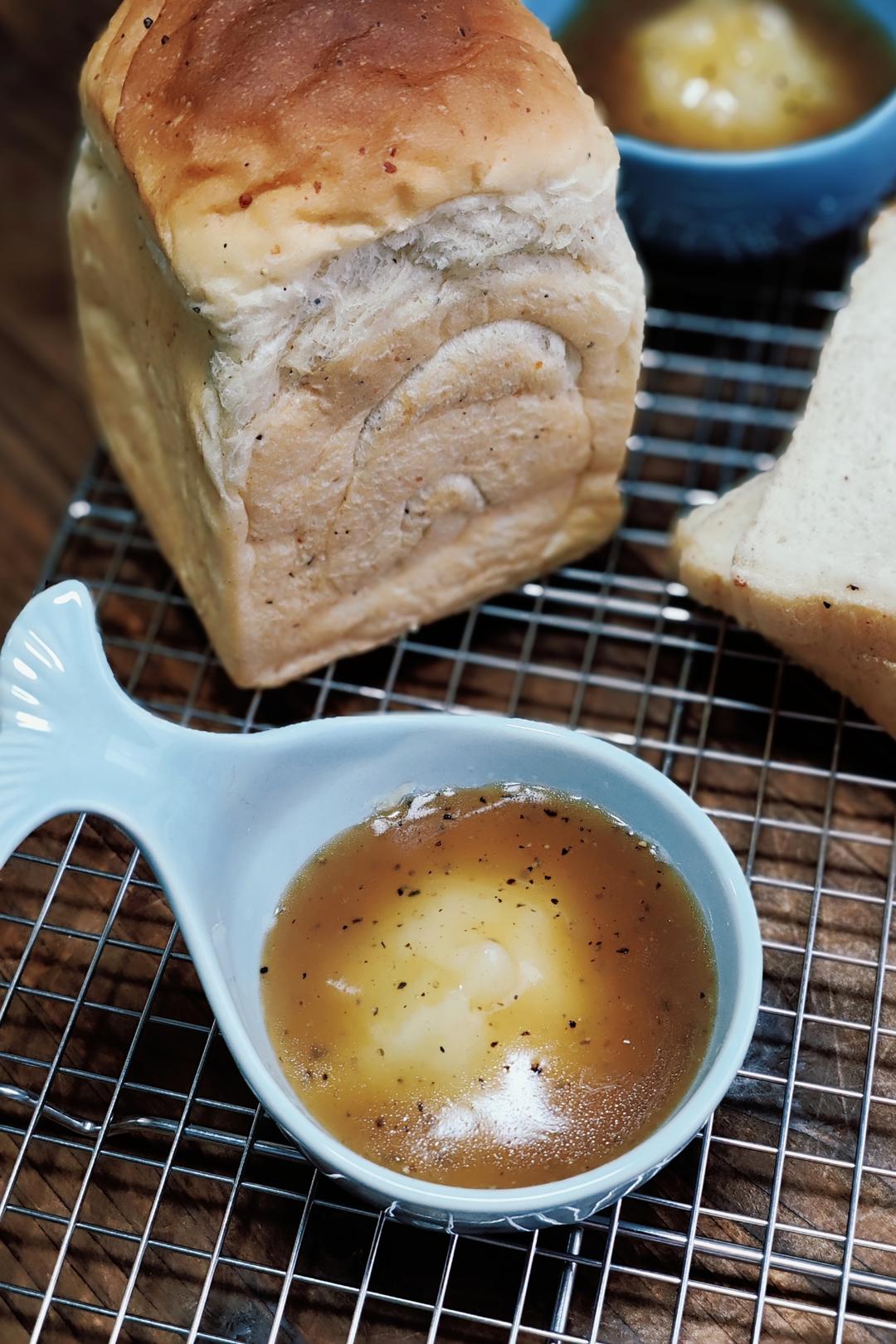 黑胡椒芝士土豆泥小吐司