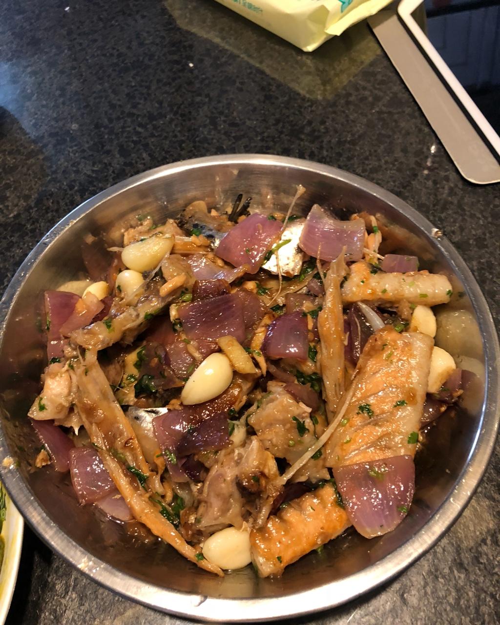 张亮砂锅鱼头—中餐厅