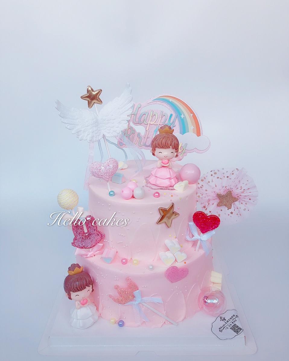 双层城堡生日蛋糕