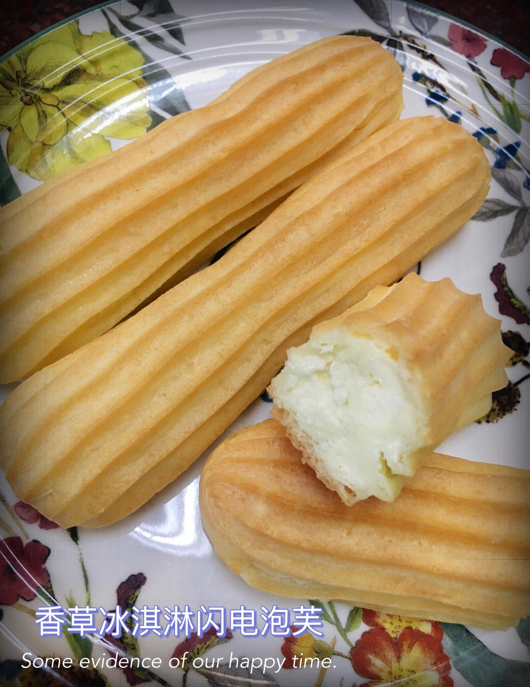 香草冰淇淋闪电泡芙